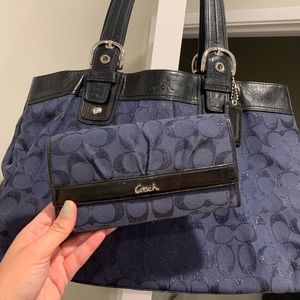 Blue Coach purse and wallet wallet